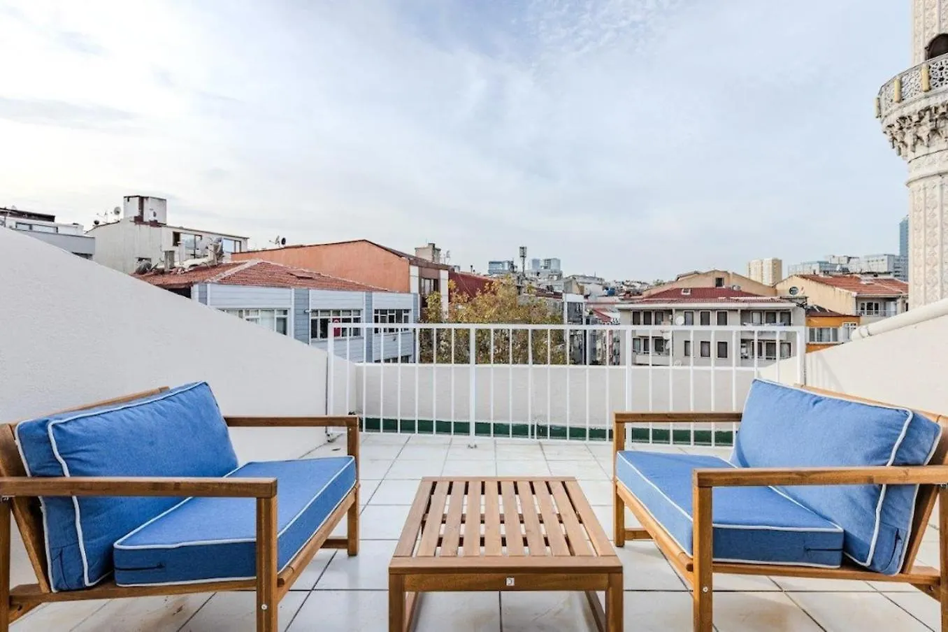 Апартаменты Cozy New Penthouse 1Bd Nisantasi Terrace Gem! #334 Стамбул Турция